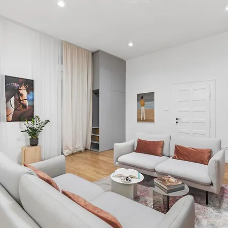 Stylish 2br In Old Town Appartamento Bratislava