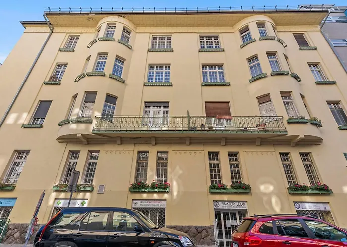 Διαμέρισμα Stylish 2br In Old Town Μπρατισλάβα