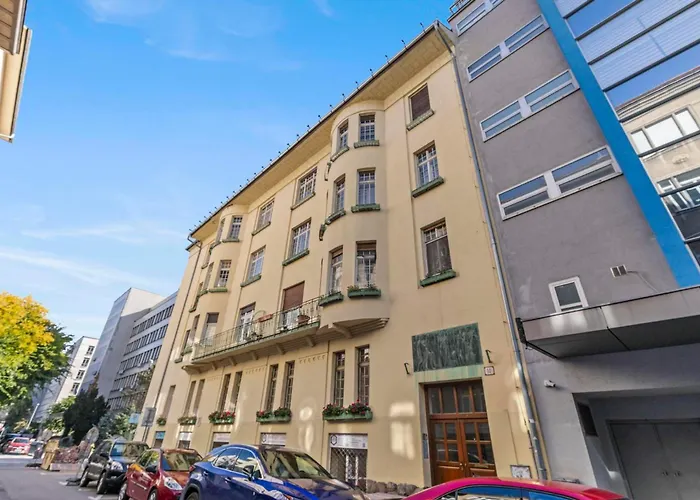 Stylish 2br In Old Town Appartamento